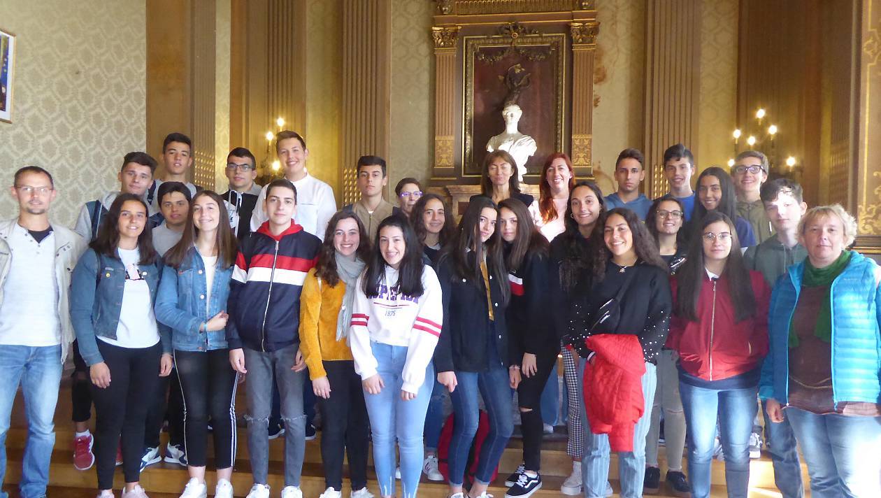 De jeunes galiciens au lycée Charles de Gaulle